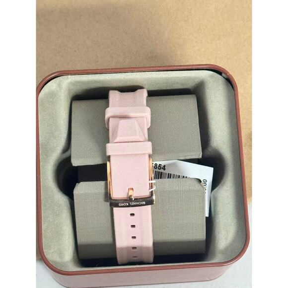 Michael Kors Runway Quartz Rose Crystal Dial Ladies Watch MK6854 - Picture 2 of 4